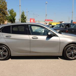 BMW serija 1 118i AUTOMATIK Sportline *LED, NAVIGACIJA, KAMERA*