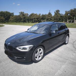 BMW serija 1 120d Sportline*BiXenon AHL,grijanje sjedala,navigacija*