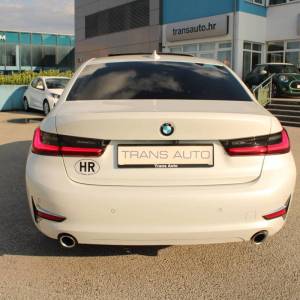 BMW serija 3 320d Xdrive AUTOMATIK Luxury Line *LED,NAVIGACIJA,KAMERA*
