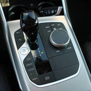 BMW serija 3 320d Xdrive AUTOMATIK Luxury Line *LED,NAVIGACIJA,KAMERA*