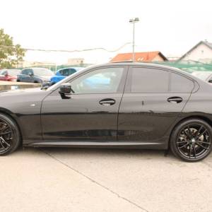Bmw serija 3 320d Xdrive ///M paket AUTOMATIK *LED,NAVI,KAMERA*