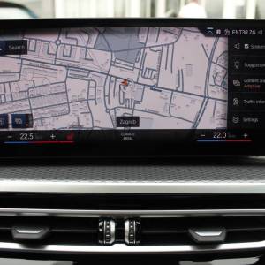 Bmw serija 3 320d Xdrive ///M paket AUTOMATIK *LED,NAVI,KAMERA*