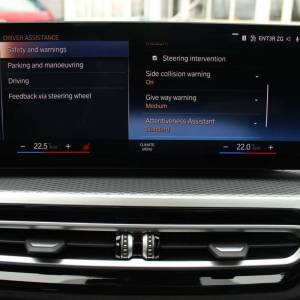 Bmw serija 3 320d Xdrive ///M paket AUTOMATIK *LED,NAVI,KAMERA*