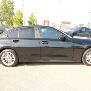 BMW serija 3 330e Plug-in Hybrid AUTOMATIK *LED, NAVIGACIJA*