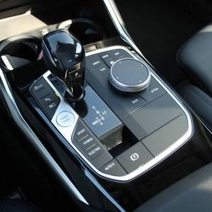 BMW serija 3 330e Plug-in Hybrid AUTOMATIK *LED, NAVIGACIJA*