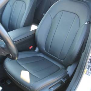 BMW serija 3 330e Touring *LED, PANORAMA, NAVIGACIJA*
