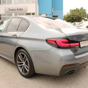 BMW serija 5 520d xDrive M-paket *LED, NAVIGACIJA, KAMERA*