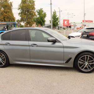 BMW serija 5 520d xDrive M-paket *LED, NAVIGACIJA, KAMERA*