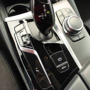 BMW serija 5 520d xDrive M-paket *LED, NAVIGACIJA, KAMERA*
