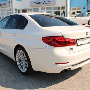 BMW serija 5 540d xDrive Sportline *LED, NAVIGACIJA*