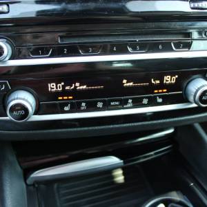 BMW serija 5 Touring 520d AUTOMATIK *LED, NAVIGACIJA*