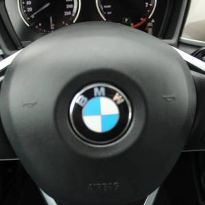BMW X1 18i AUTOMATIK *PANORAMA,LED,NAVIGACIJA,KAMERA*