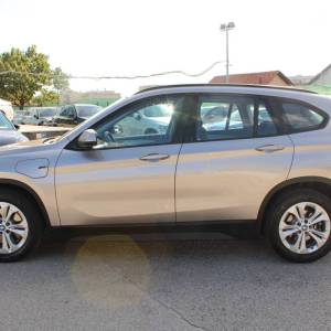 BMW X1 25e Xdrive AUTOMATIK *LED,NAVIGACIJA*