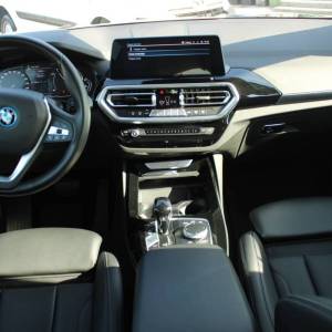 BMW X3 30e xDrive *LED, NAVIGACIJA, KAMERA*