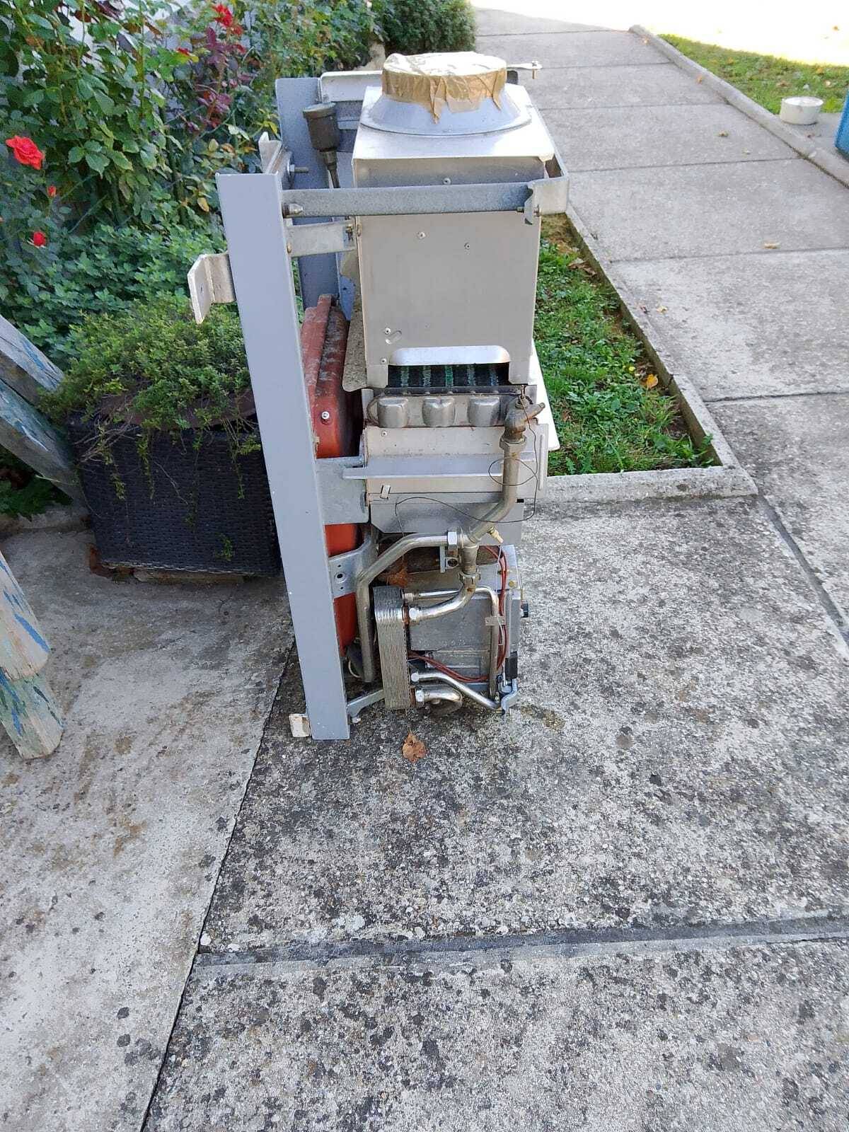 bojler centralno stari model vcw 240E