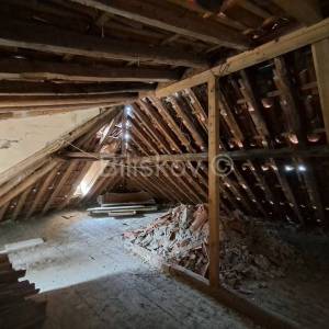 Brač, Milna, prodaja kamena kuća, centar, 50m od mora