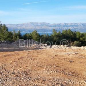 Brač, Supetar, građevinsko zemljište 2.064 m2