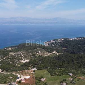 Brač,prodaja,poljoprivredno zemljište 24504m2moguća gradnja