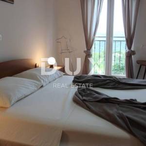 BRIBIR - predivna vila s pogledom na more