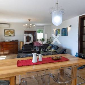 BRIBIR - predivna vila s pogledom na more