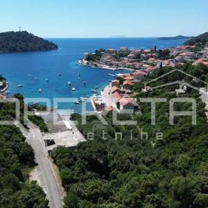 Brna, Korčula – građevinsko zemljište 625 m², nedaleko od mora