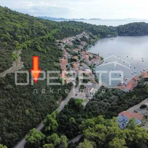 Brna, Korčula – građevinsko zemljište 625 m², nedaleko od mora