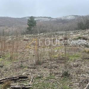 Brseč, građevinsko zemljište od 2.327m2