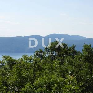 BRSEČ, MARTINA - kuća 200m2 s pogledom na more + okućnica 700m2