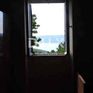 BRSEČ, MARTINA - kuća 200m2 s pogledom na more + okućnica 700m2