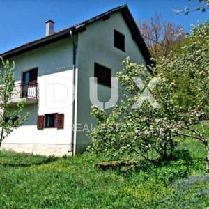 BRUŠANE, GOSPIĆ - Oaza mirnog života uz Park prirode Velebit
