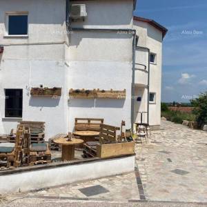 Cafe-bar (restoran) blizina Fažane. Štinjan.