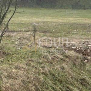 Čavle, građevinsko zemljište 758m2