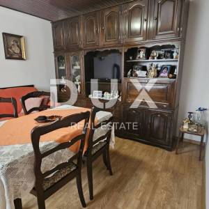 ČAVLE - kuća s garažom i vrtom u vrlo mirnom okruženju