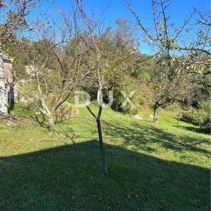 ČAVLE- lijepo građevinsko zemljište 1208 m2 u blizini Rijeke