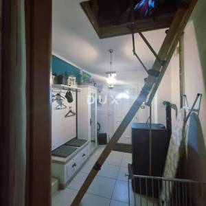 ČAVLE, MAVRINCI - obiteljska kuća 230 m2