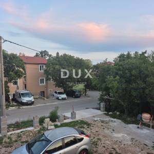 ČAVLE, MAVRINCI - obiteljska kuća 230 m2
