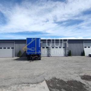 Čavle, poslovni prostor - hala, 380m2