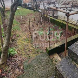 Čavle, samostojeća kuća 400m2, garaža, okućnica