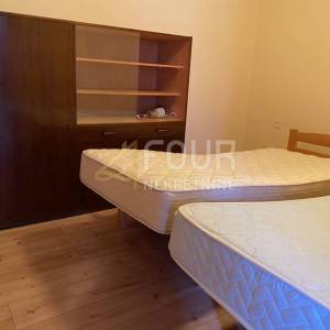Čavle, samostojeća kuća s garažom i 4.834m2 zemljišta
