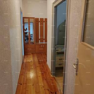 Centar Pule ! Pješačka zona. 200  metara do Zlatnih vrata.
