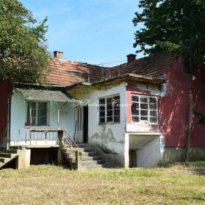 Cerje Nebojse: za adaptaciju; 12 km od Varaždina 
