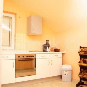 Četverosoban apartman-Novalja
