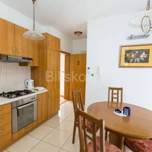 Čiovo, Okrug Donji, objekt sa 7 apartmana