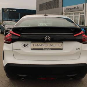 Citroen C4 1.2 Puretech *NAVIGACIJA, KAMERA*