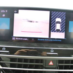 Citroen C4 1.2 Puretech *NAVIGACIJA, KAMERA*