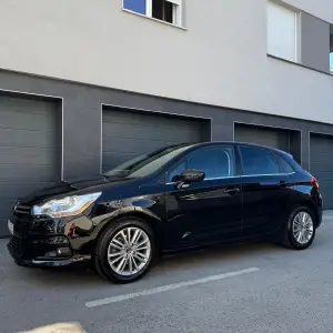 CITROEN C4 //99tkm//prvi vlasnik//HR auto//servisna knjiga//odličan//