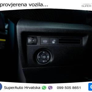 Citroen e-C4 50 kWh Electric Shine 136 KS, LED+ACC+GR SJED+KAM+PDC+VIRT