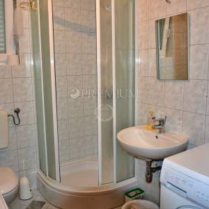 Čižići, apartman na 1.katu s djelomičnim pogledom na more!