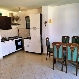 Čižići, apartman na 1.katu s djelomičnim pogledom na more!