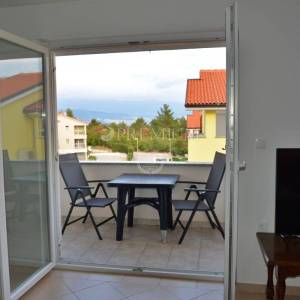 Čižići, apartman na 1.katu s djelomičnim pogledom na more!